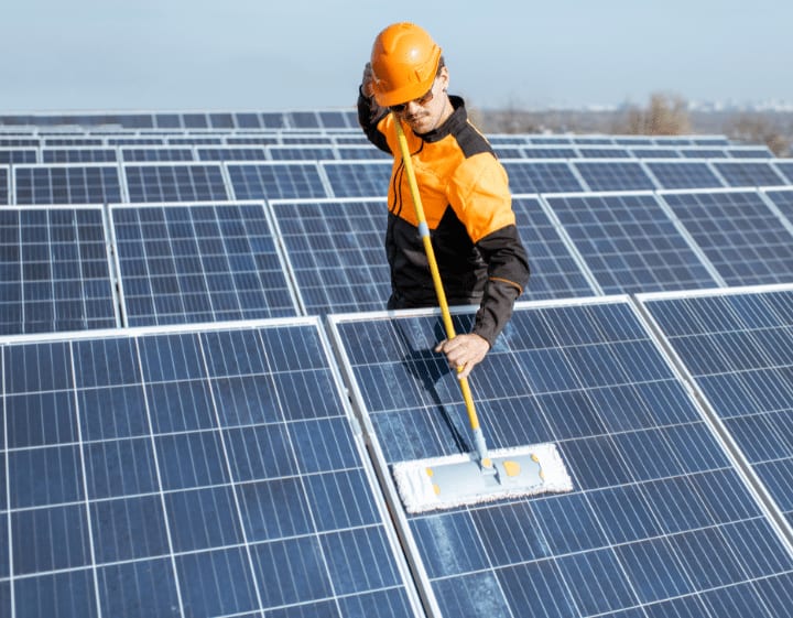 The Risks of Neglecting Solar Panel Cleaning
