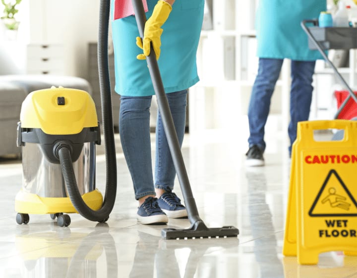 The Essential Benefits of Hiring a Commercial Cleaning Service for Your Business