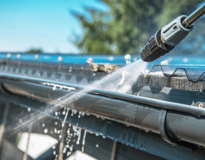 The Best Time of Year for Gutter Cleaning Services: A Seasonal Guide