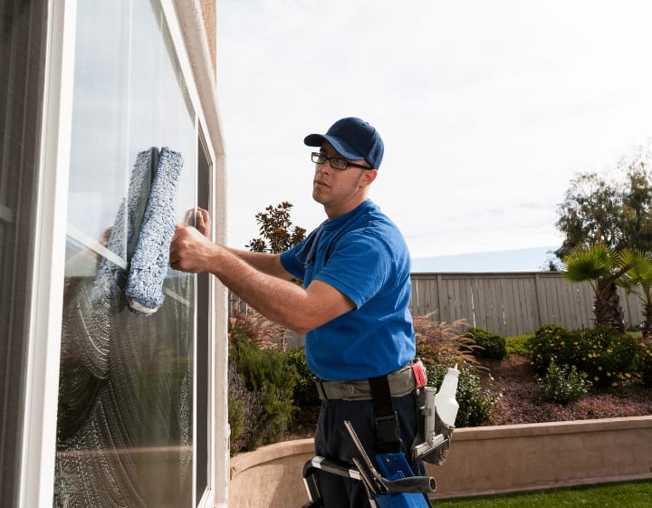 Top 10 Benefits of Professional Window Cleaning Services