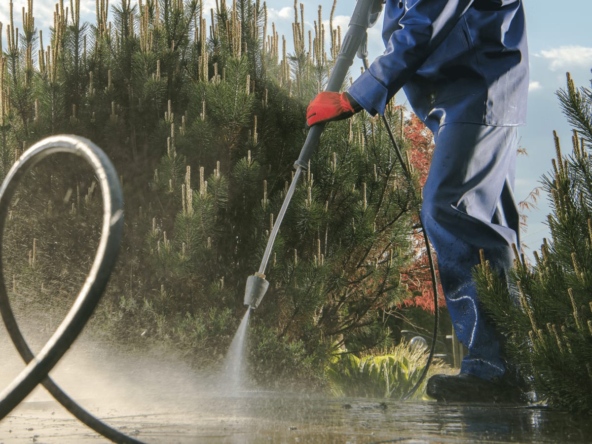 3 Benefits Commercial Pressure Washing Has On The Environment