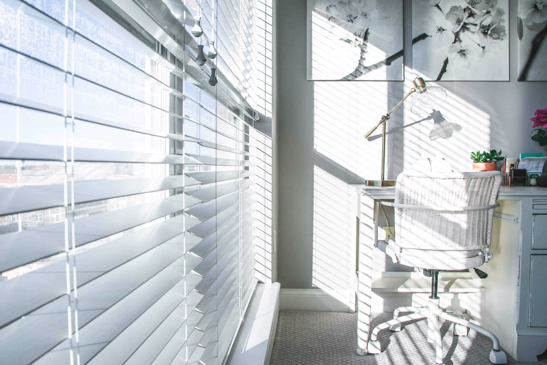 How To Clean Blinds At Home Like A Pro