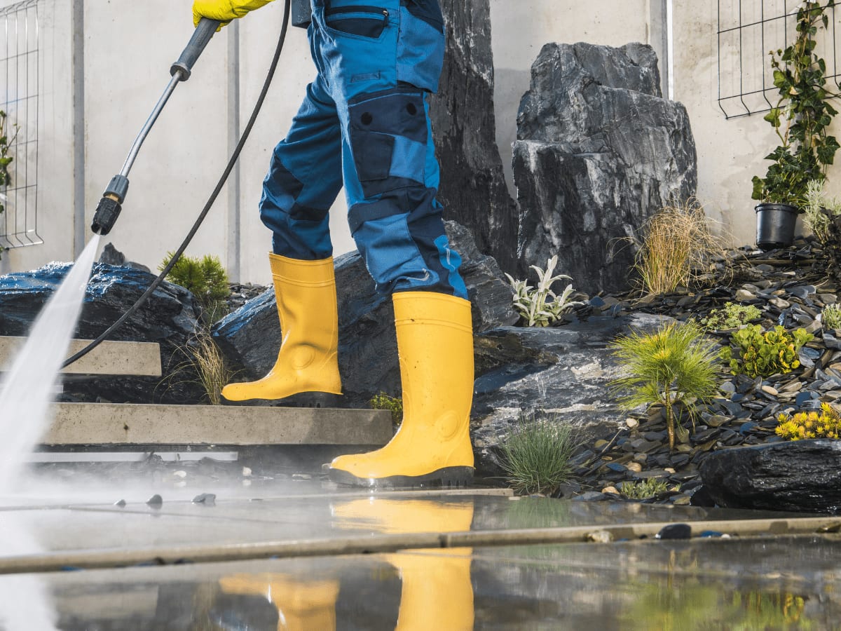 Is It Safe To Get Power Washing Services In The Winter?