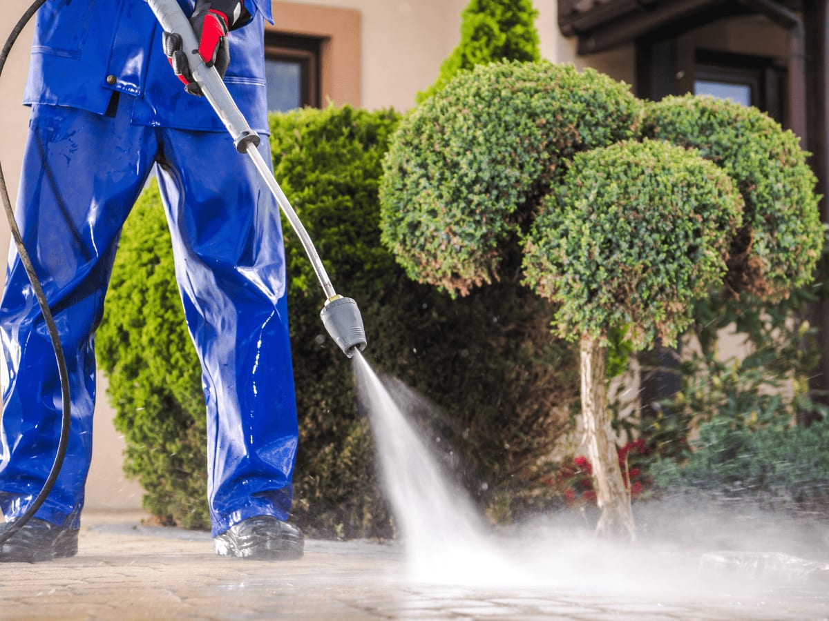 Summer Cleaning Checklist: Top 3 Exterior Tasks That Should Never Be Neglected