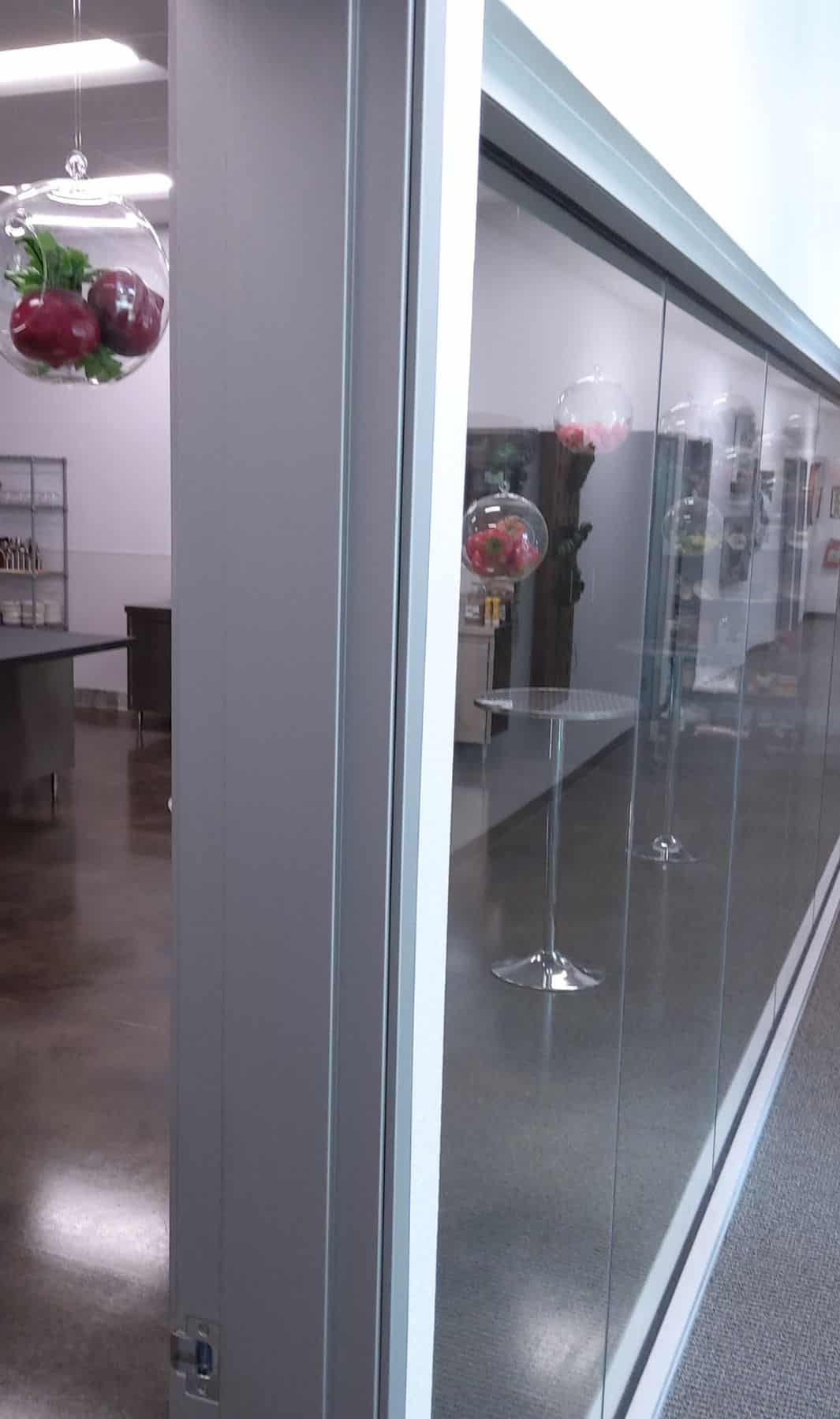 High-rise commercial window cleaning
