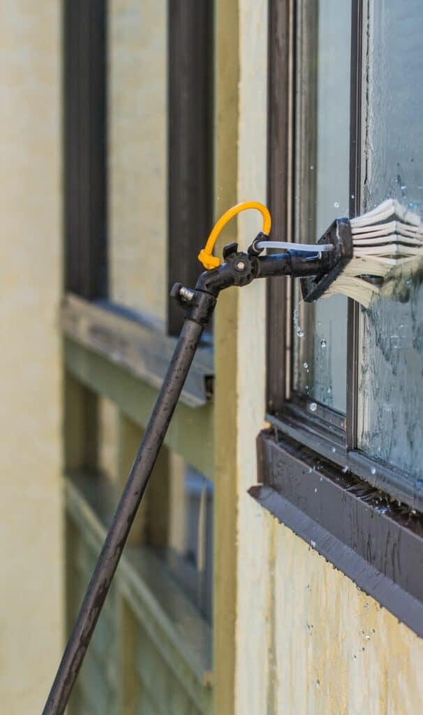 2 Exterior Window Cleaning